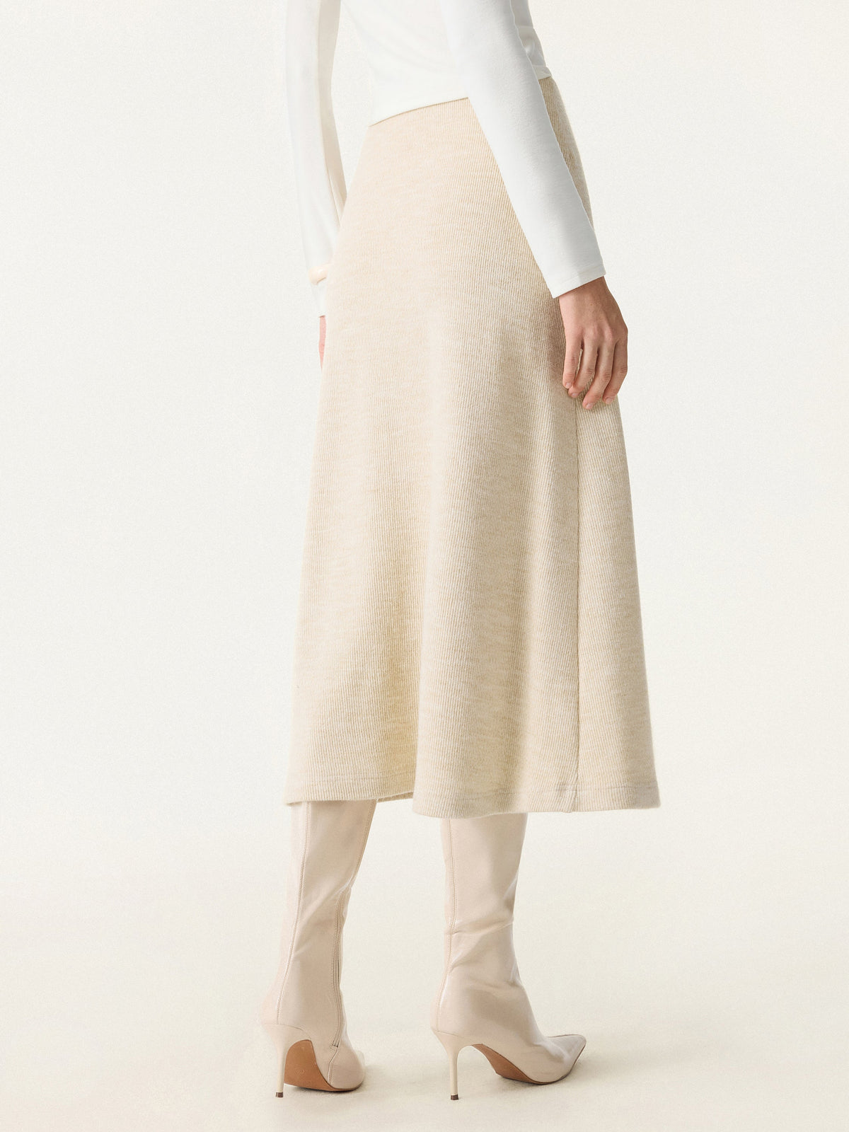 Invisible Slimming Waistband Ribbed Midi Pull-on Skirt